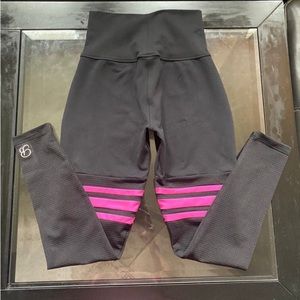 Bombshell sportswear size small